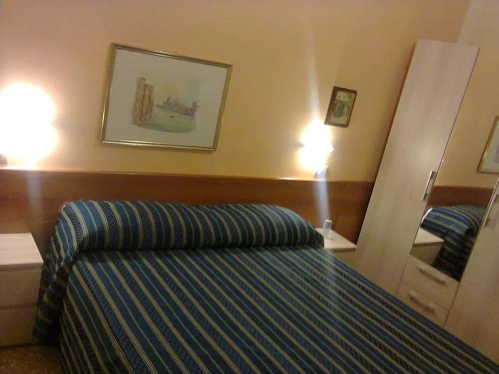 Nuovo Hotel Moderno Marsaglia