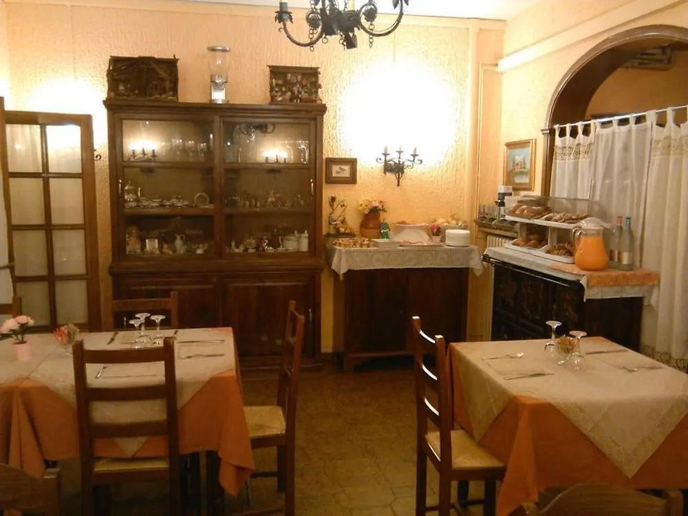 Nuovo Hotel Moderno Marsaglia  3*, Marsaglia (Emilia-Romagna) Italy
